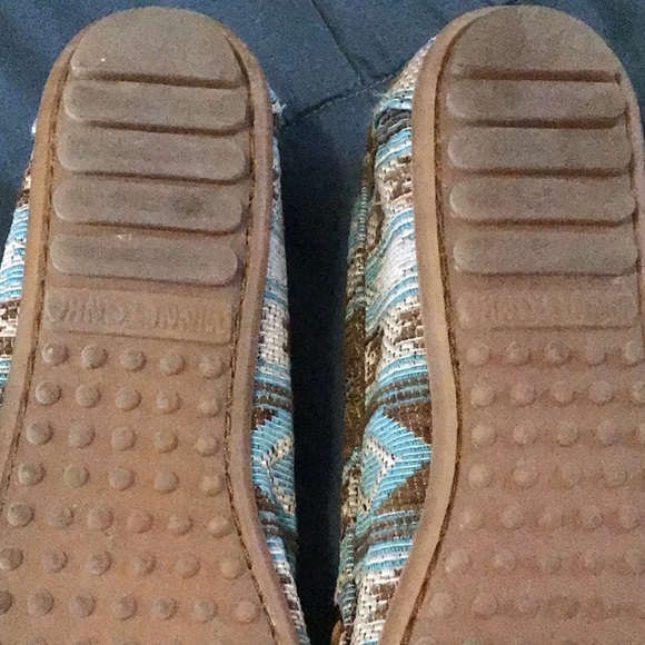 Moccasins- Almost New - Picture 4 of 5